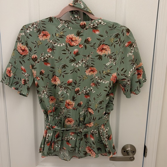 Loft wrap blouse - Picture 6 of 7